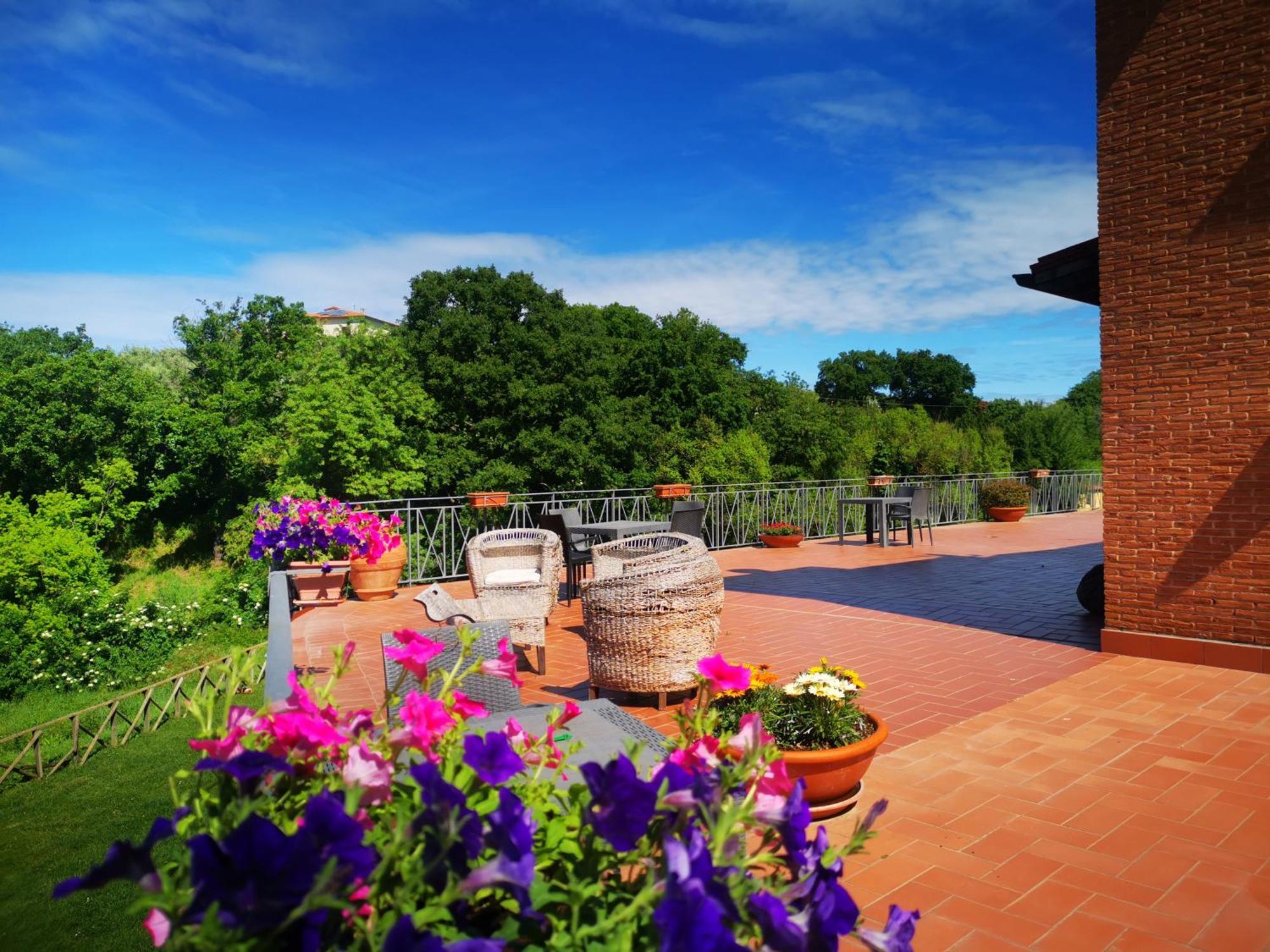 Agriturismo Podere S. Croce Saturnia Eksteriør bilde